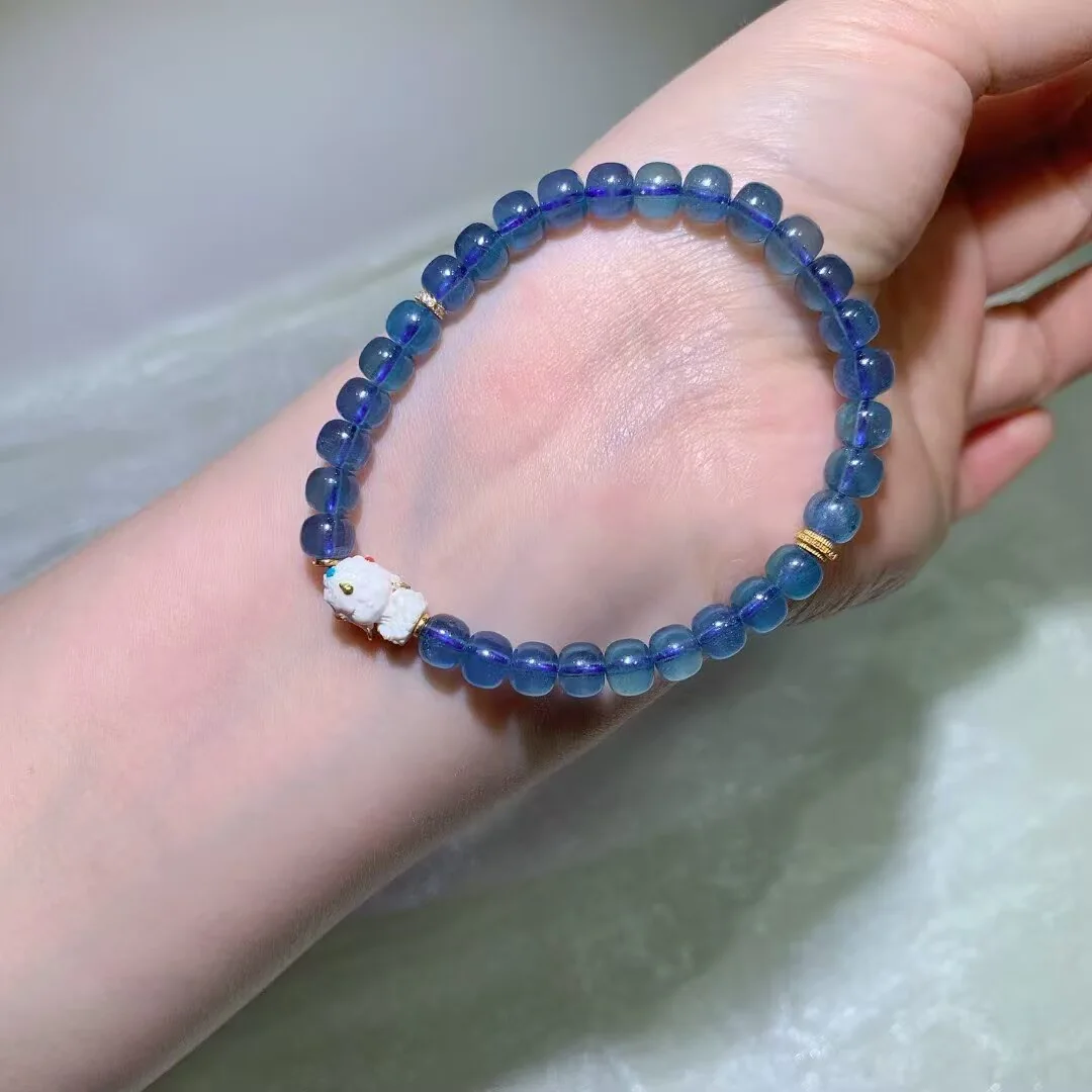 아쿠아마린 팔찌 · 딥 블루 · 화이트 조각 비즈 · 6.3mm
