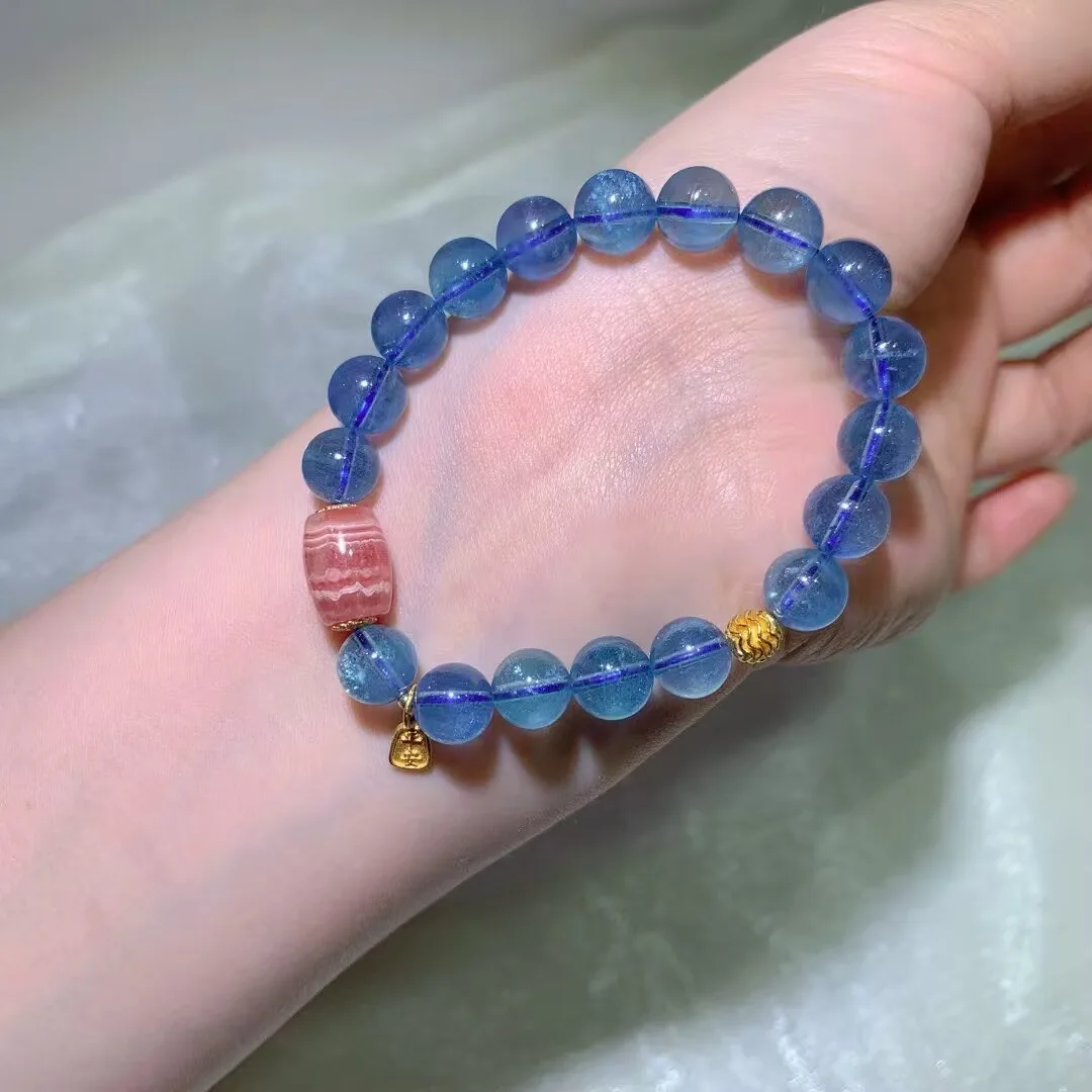 Aquamarine Bracelet · Pink Banded Barrel & Tag Charm · 9mm — detail photo