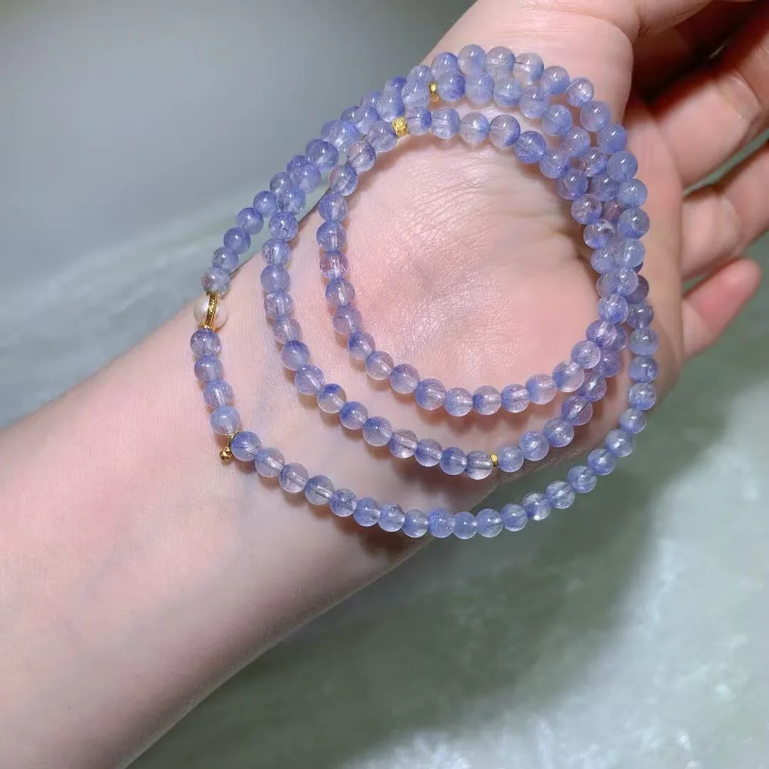 블루 루틸 쿼츠 멀티 랩 팔찌 · 진주빛 흰 비즈 · 4.8mm — 디테일 사진