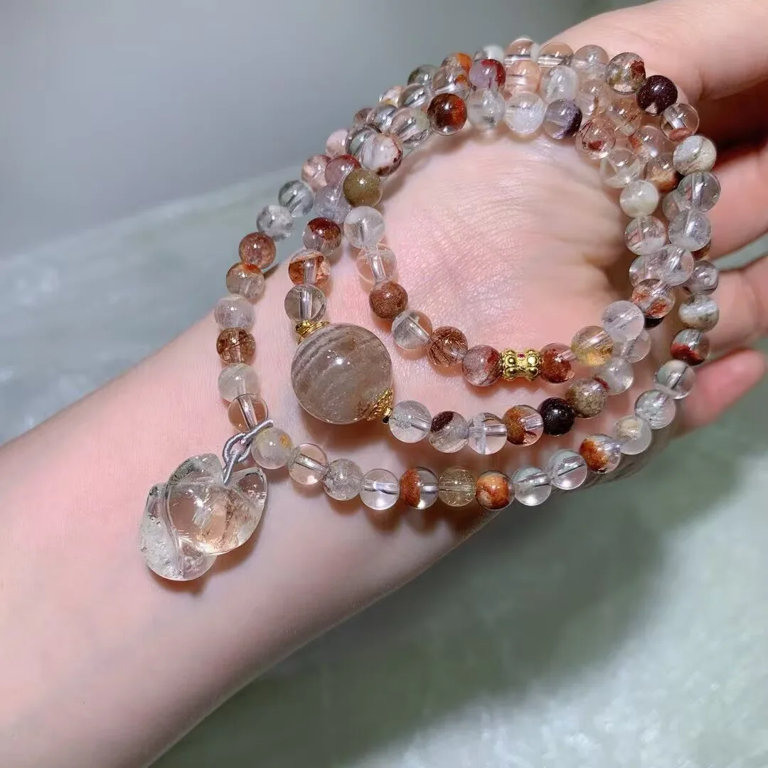 컬러 팬텀 쿼츠 멀티 랩 팔찌 · 줄무늬 큰 비즈와 투명 사과 참 · 6.5mm — 디테일 사진
