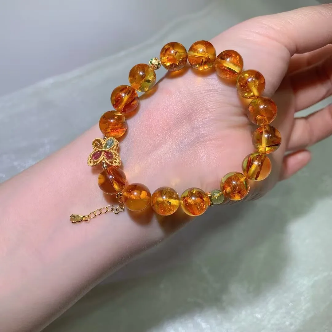 天然花珀手链(古法蝴蝶 · 11.4mm) — 细节图