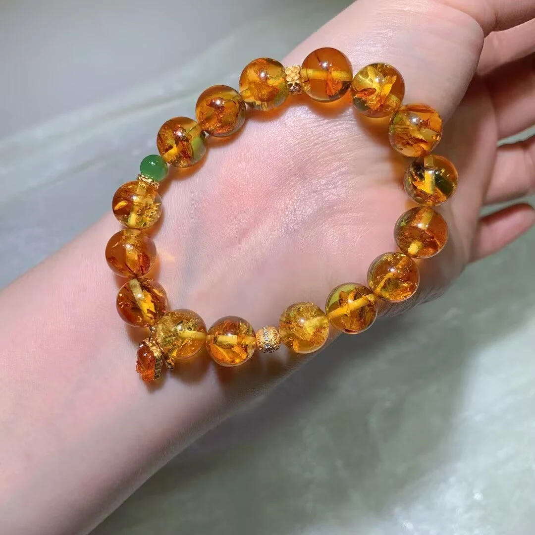 Flower Amber Bracelet · Small Green Bead & Amber-Orange Drop · 11mm