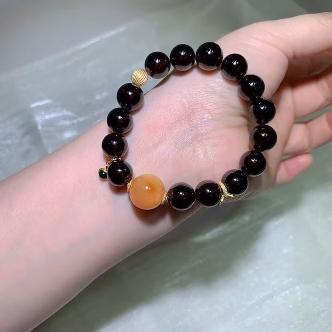 Natural wine-red garnet bracelet with green drop charm
